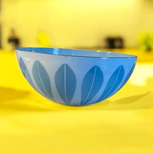 Vintage Catherine Holm Norway 9.5” Light Blue Lotus Enamel Bowl
